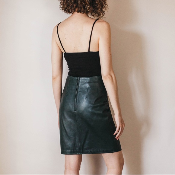 Vintage 80s Forest Green Leather Skirt - Picture 4 of 4